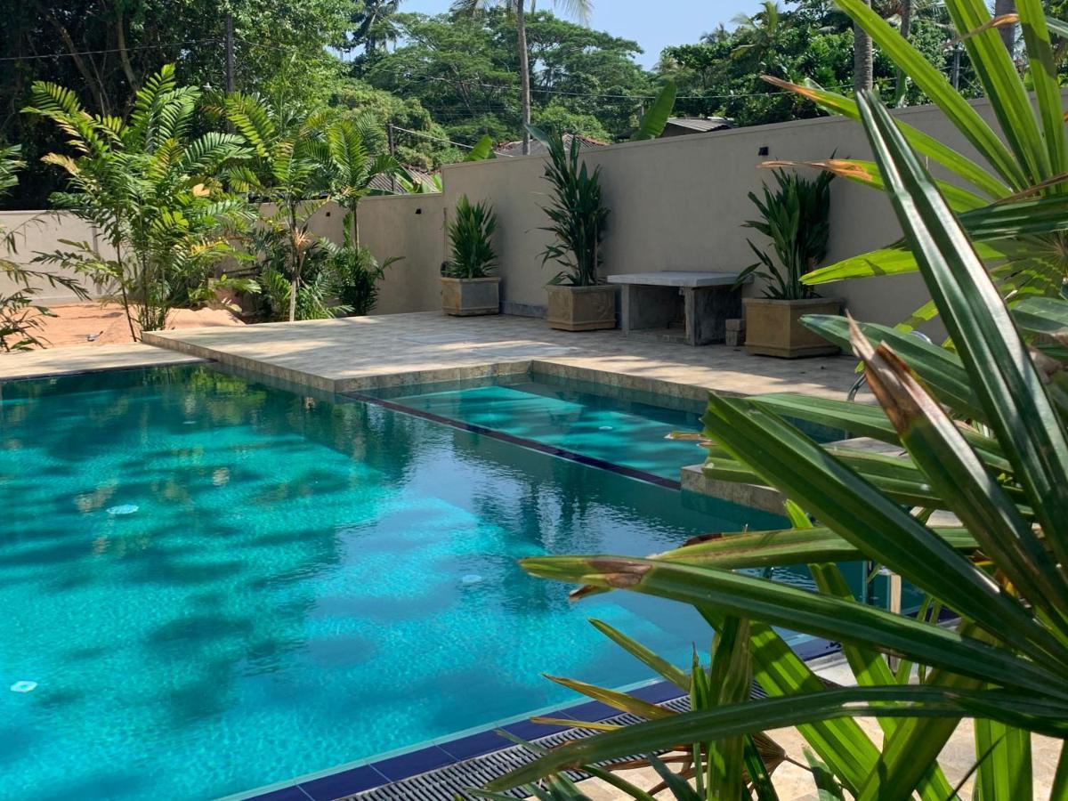Anveela Hotel Beruwala Exterior photo