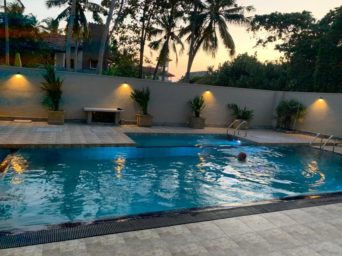Anveela Hotel Beruwala Exterior photo